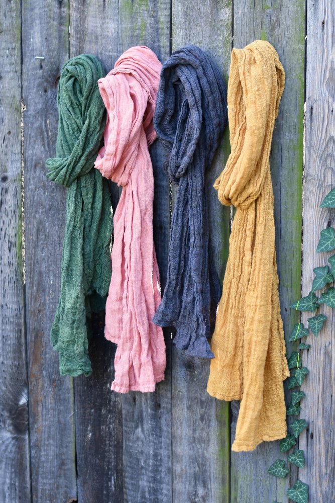 Women's scarves - Color - Lachsfarben