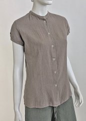 Women's linen shirt