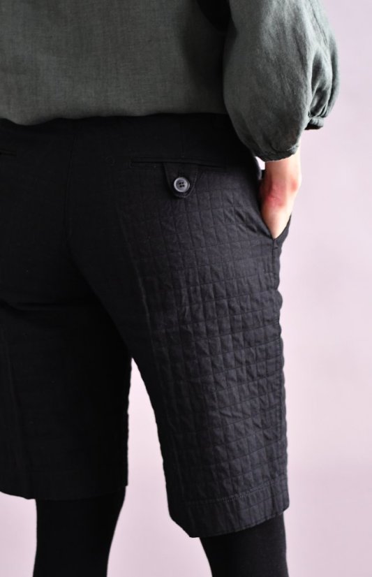 Women's autumn bermuda shorts - Size: 38