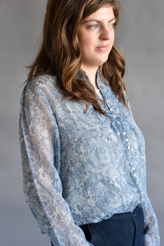 Women's blouse