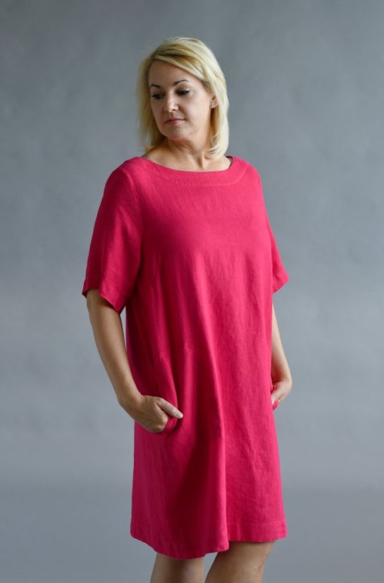 Damenkleid aus Leinen in A-Linie