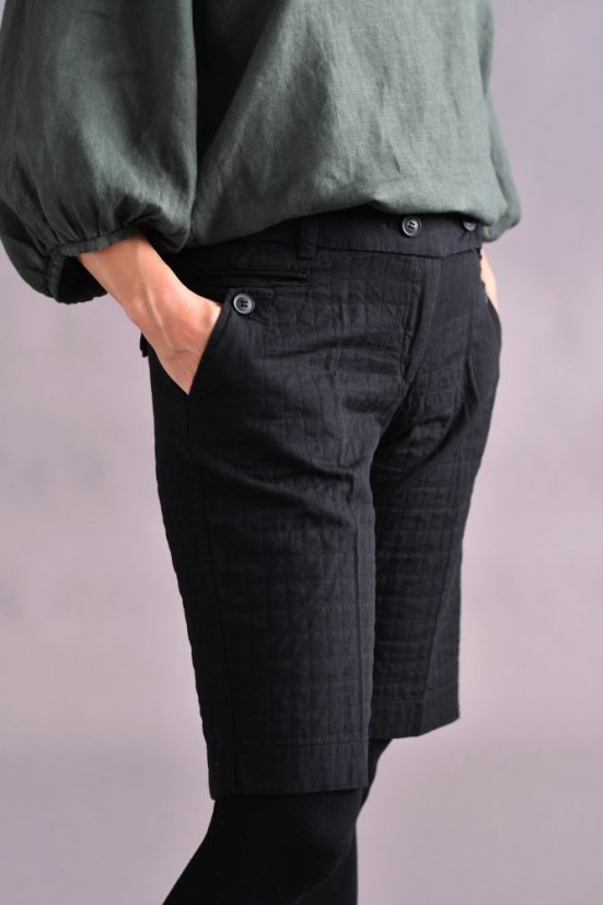 Women's autumn bermuda shorts - Size: 38