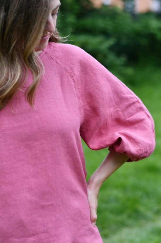 Women's linen blouse with balloon sleeves - Size: 42