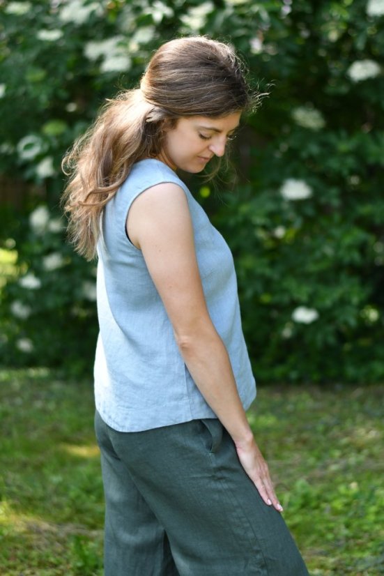 Women's sleeveless linen top - Size: 36