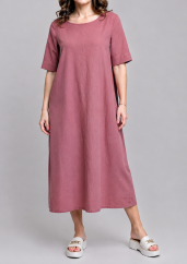Langes Damenkleid mit Ärmeln