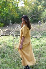 Langes Leinenkleid für Damen mit Ärmeln