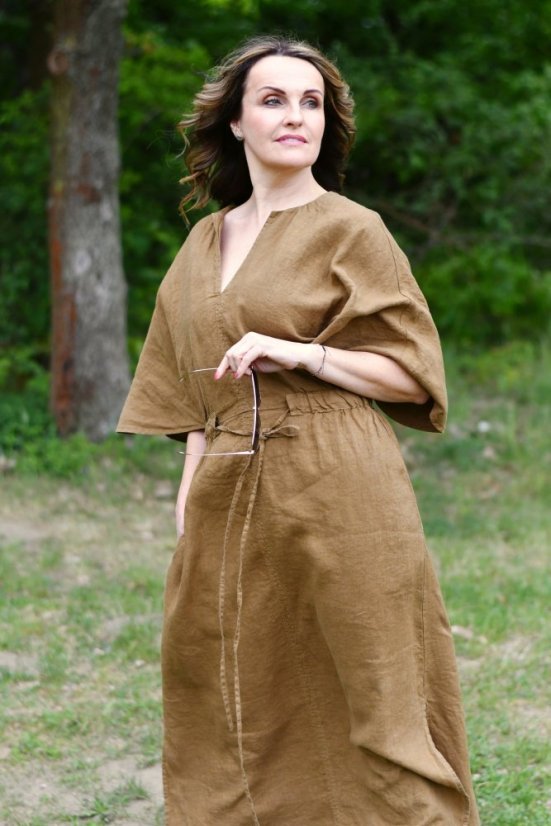 Dlouhé lněné šaty se stahováním - skořicové