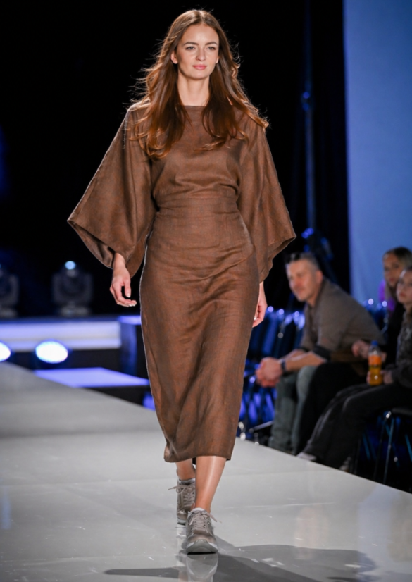 Long linen tie dress