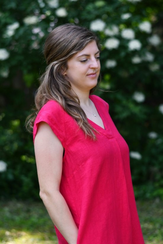 Lněné tunikové šaty s kapsami - malinové