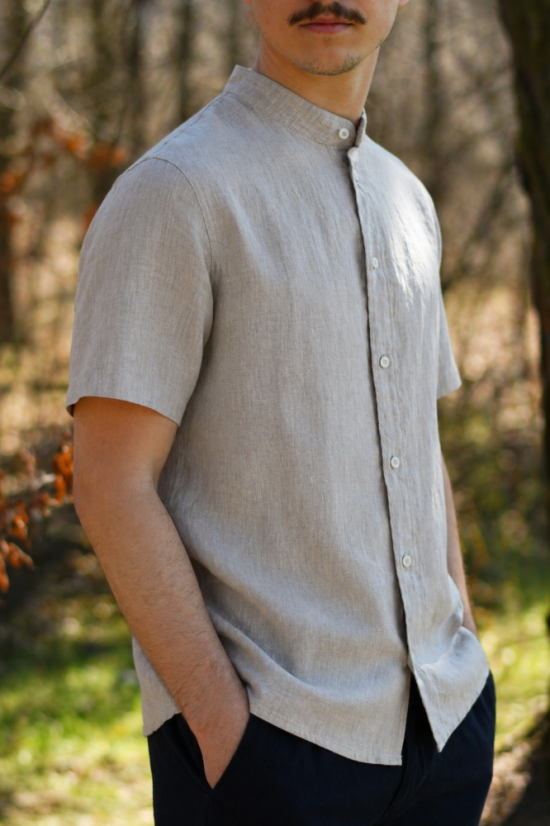 Pánská lněná košile se stojáčkem a krátkým rukávem - přírodní melanž