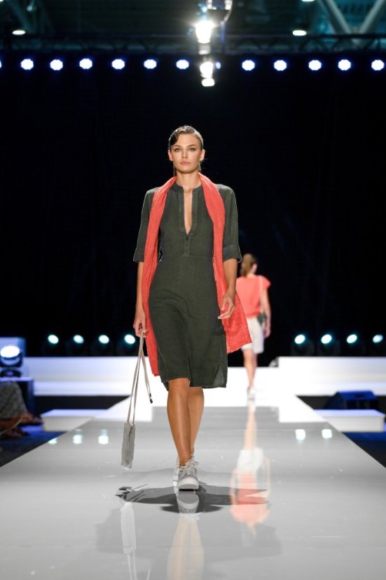 Damen-Hemdblusenkleid aus Leinen mit Ärmeln und Gürtel - Größe: 48