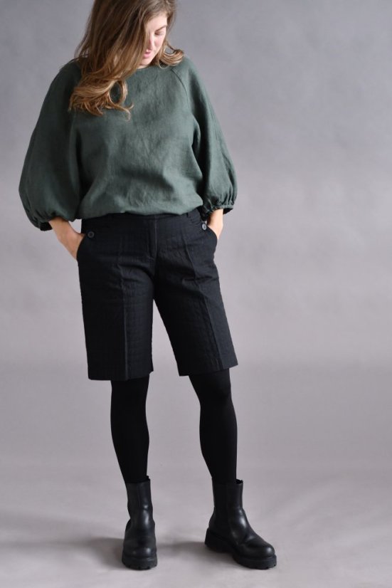 Women's autumn bermuda shorts - Size: 38