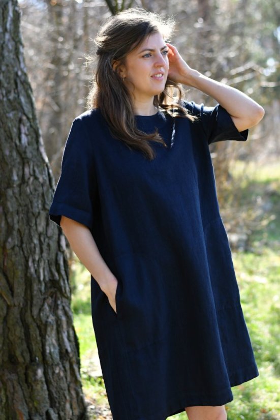 Lněné šaty áčkového střihu - navy modrá