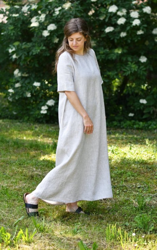 Dlouhé lněné šaty s rukávem a kapsami - přírodní melanž
