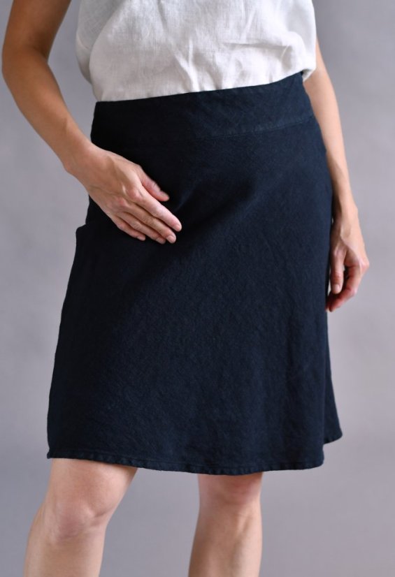 Knee length linen skirt - Size: 46