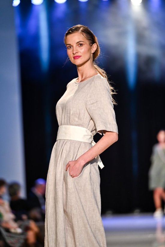 Linen belt